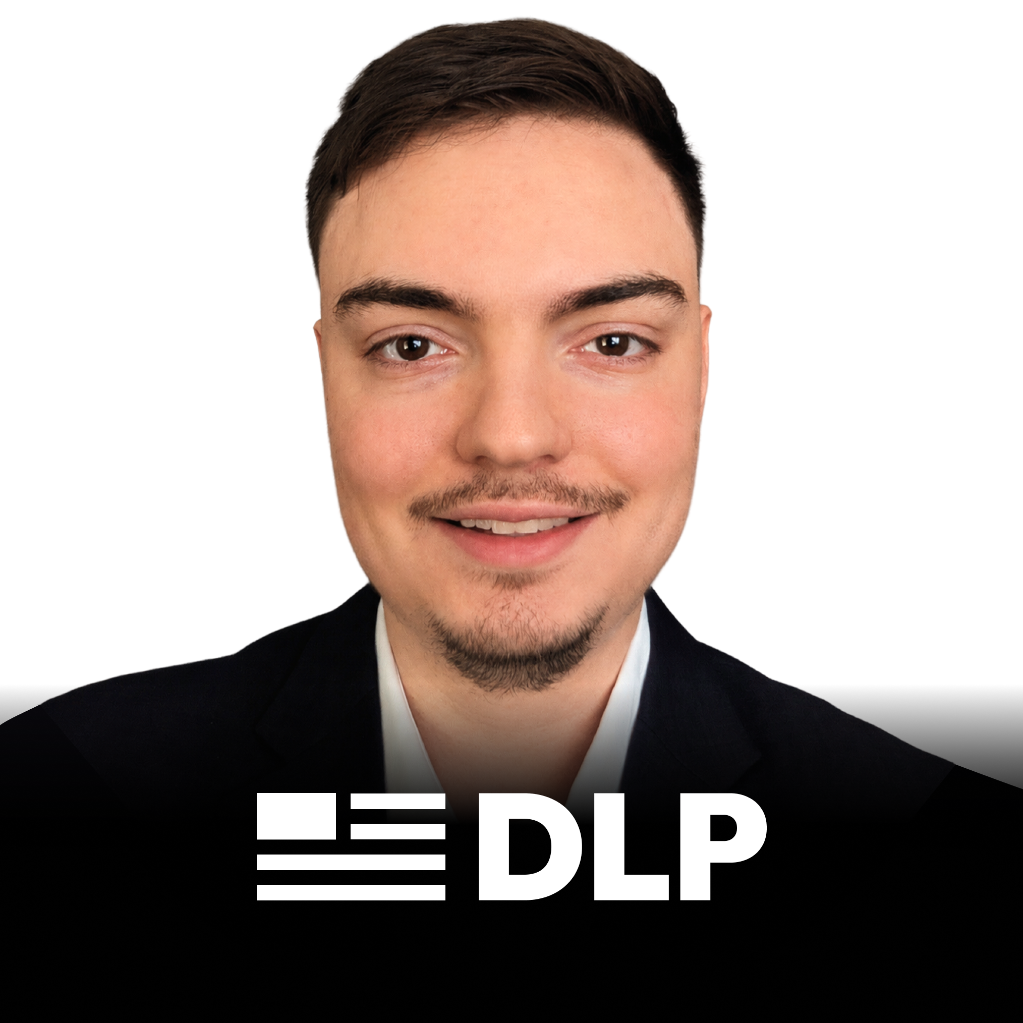 Danny Li, host of the Danny Li Podcast
